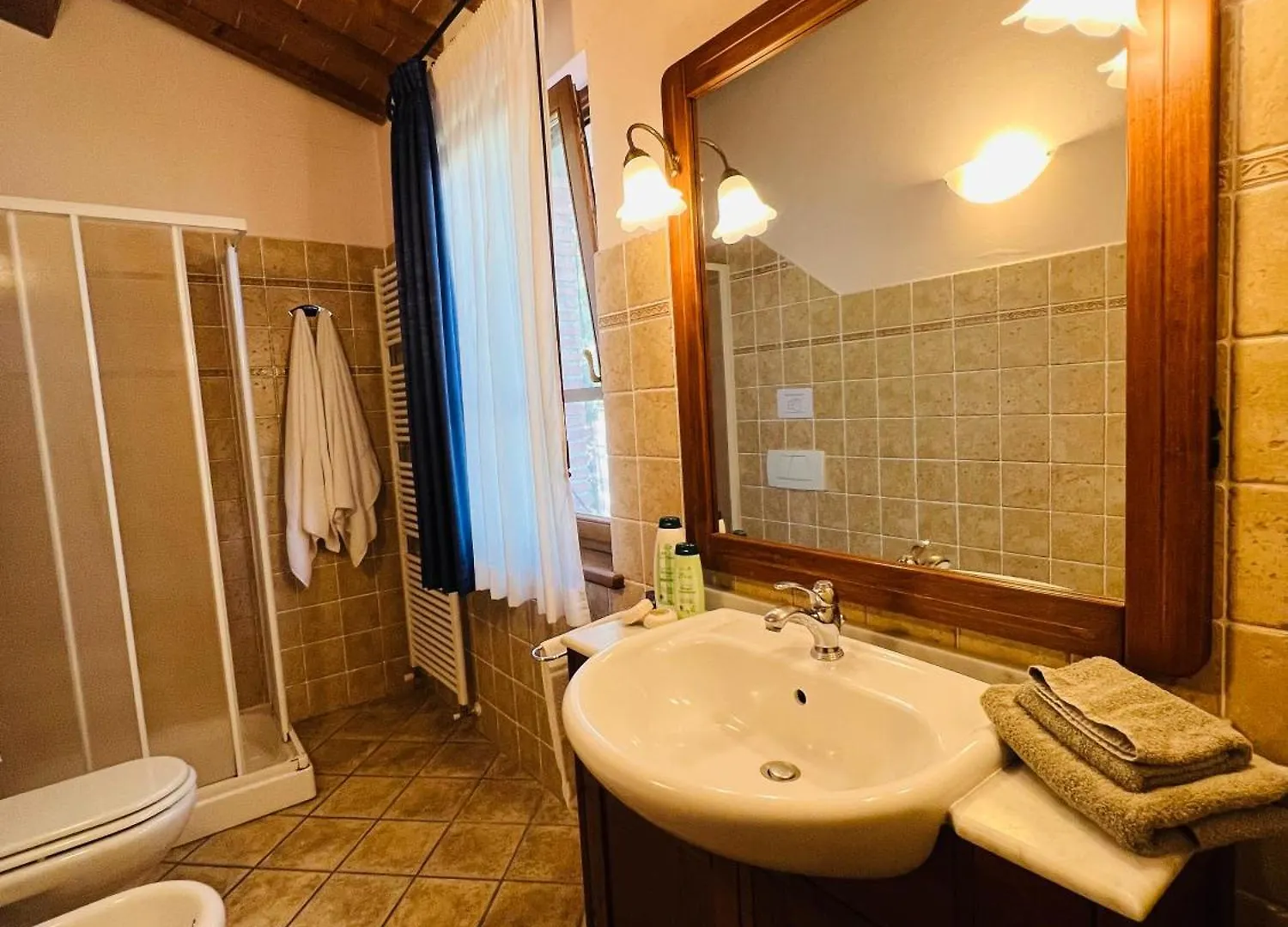 Farm stay Agriturismo Le Ceregne Bio Pieve Santo Stefano