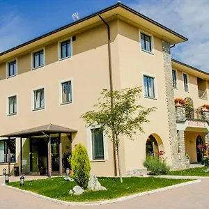 Santo Stefano Hotel
